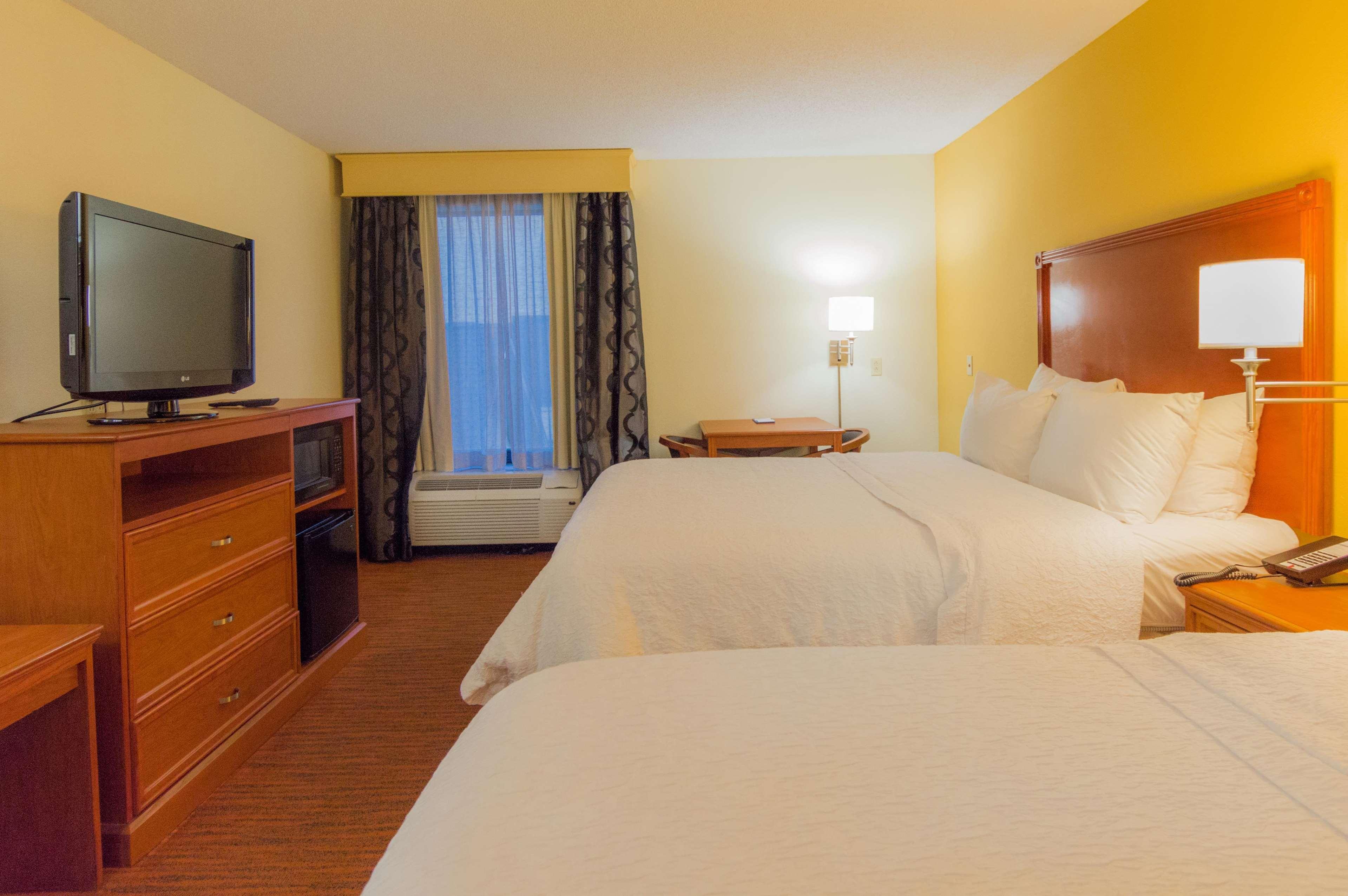 Hampton Inn & Suites St. Louis-Chesterfield Bagian luar foto