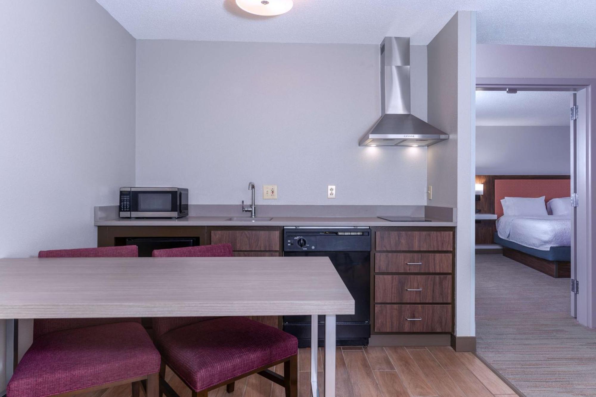 Hampton Inn & Suites St. Louis-Chesterfield Bagian luar foto