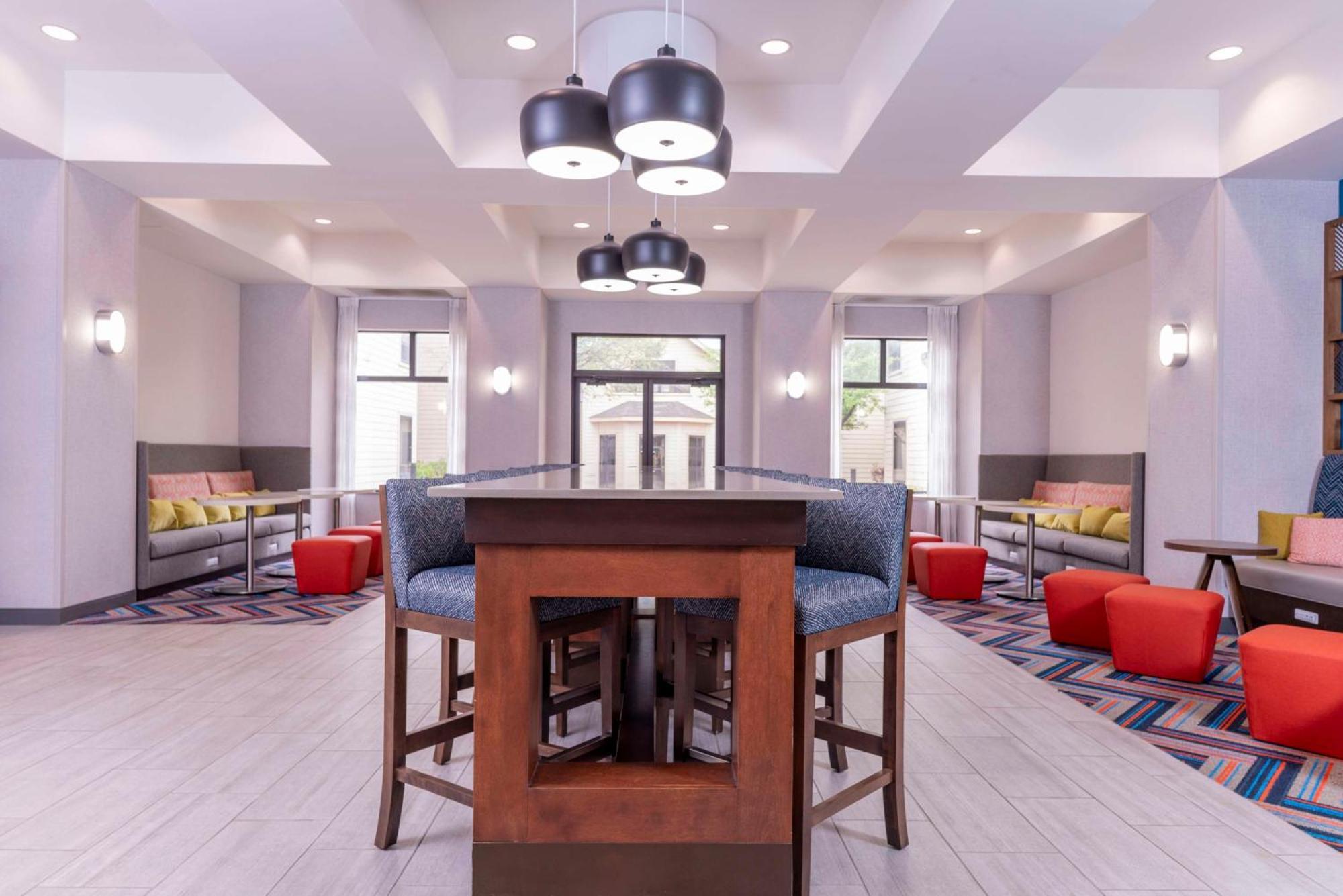 Hampton Inn & Suites St. Louis-Chesterfield Bagian luar foto