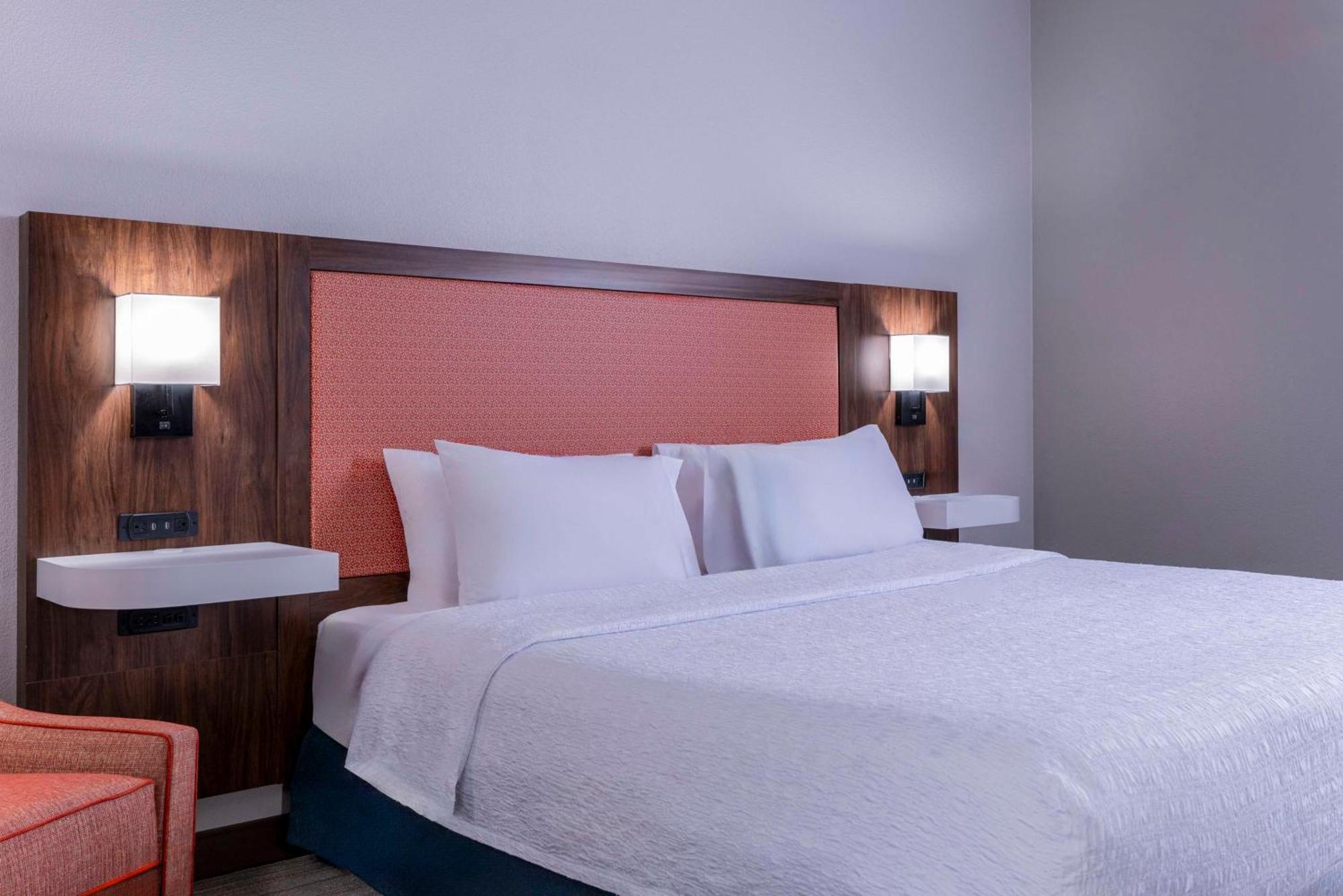Hampton Inn & Suites St. Louis-Chesterfield Bagian luar foto